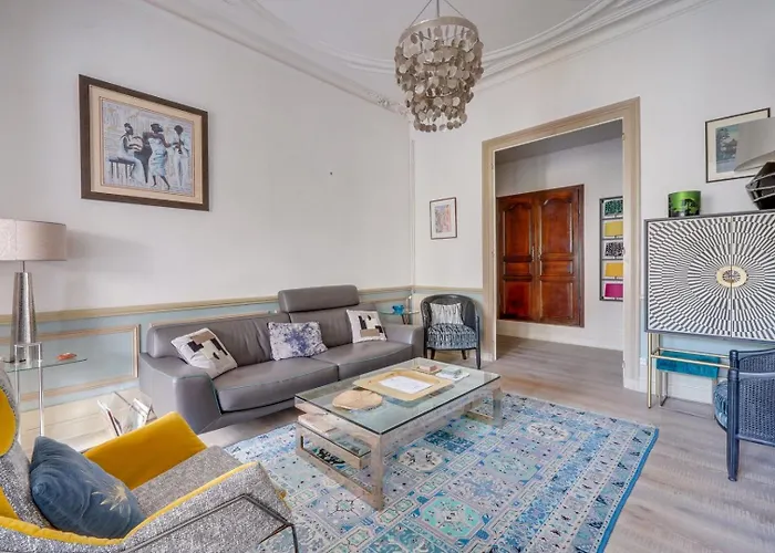 Casa de hóspedes Magnifique Maison à 3*